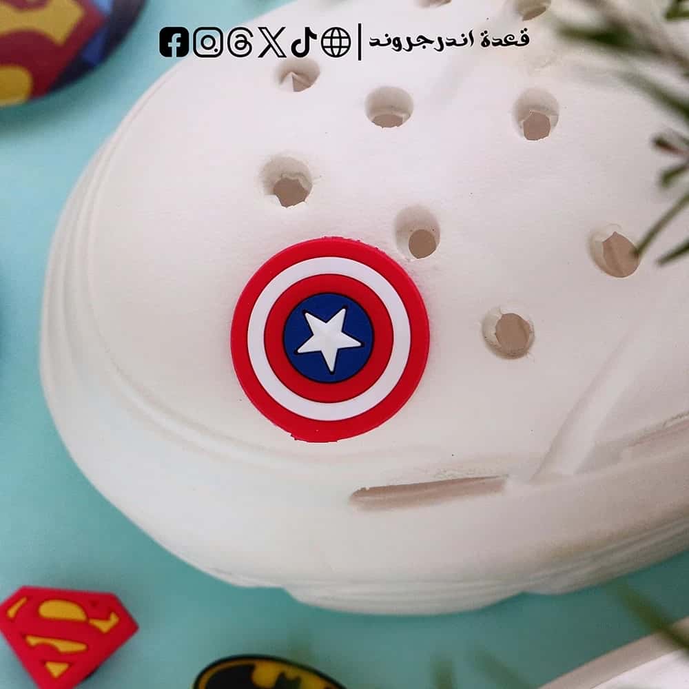 6BtL953RuxlezrbX9D4KpyXe3nxRYJAiFGN57Jck.jpg Captain America Marvel- crocs charms - الصورة 1