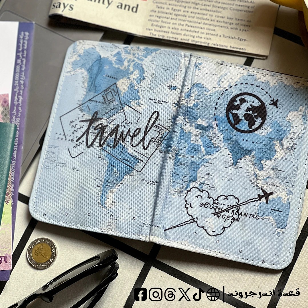 AGAbS8pZ55MkKsZjAmOwFiwOaJAJOkBEcstOuVgb.webp travel baby blue - Passport Cover - الصورة 1
