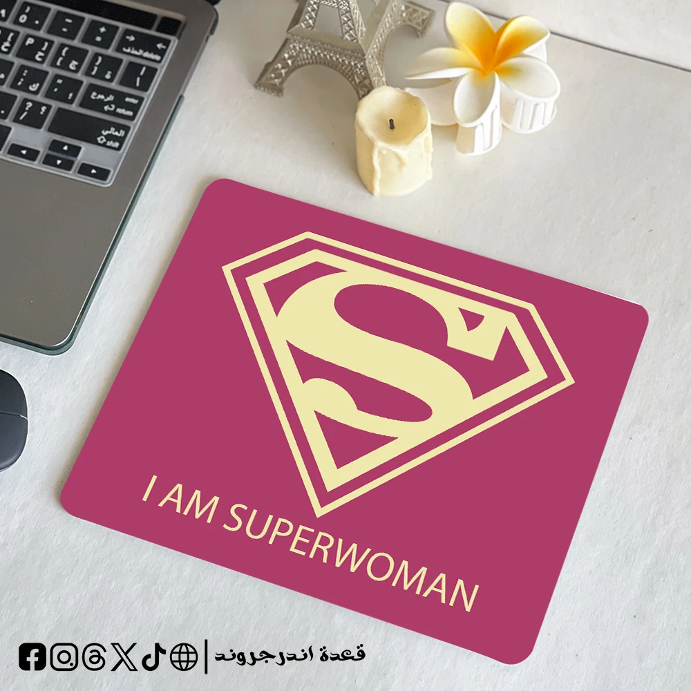 KtINKF3EhdRQTrr47FN84oS3jWmspGUZ9pmkVFfm.webp I am superwoman - mouse pad - الصورة 1