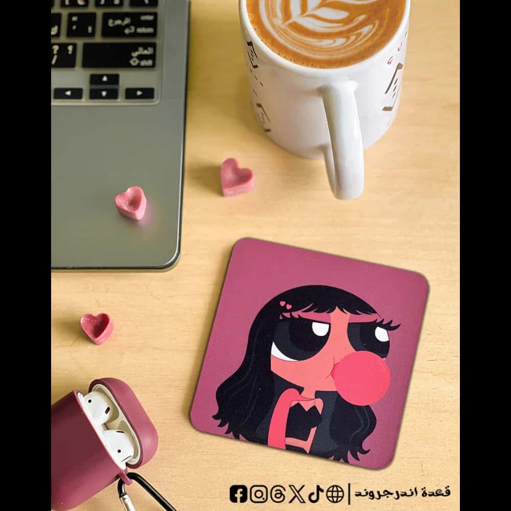 L4VWyDIQ1avFwjdP0EwNSroxaZMtF5plMvJmcJz7.jpg Girl with gum -coaster - الصورة 1