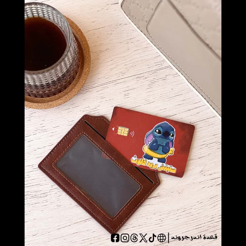 Nn7DW4M15lB5GKc00hMlGRxE6wD7yCgRZIunvSc3.jpg Stitch need money red -Visa Sticker - الصورة 1