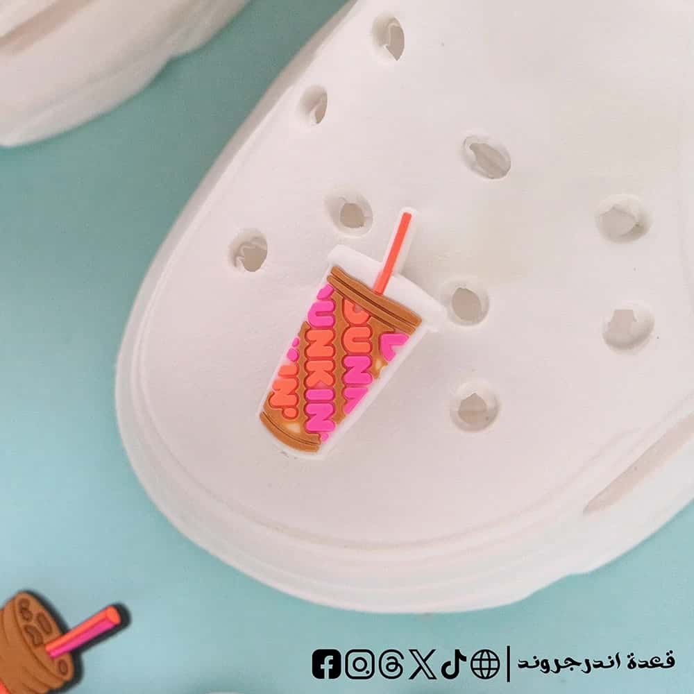 S23L128IXWgCvOzRDLDisIpGXG4RDLZcLpQbCIRW.jpg Dunkin Donuts drink- crocs charms - الصورة 1